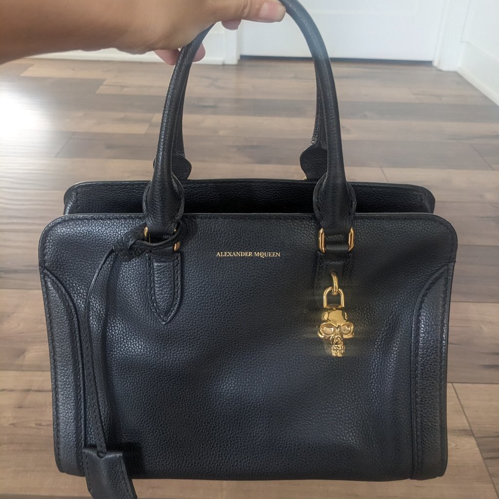 Alexander McQueen pebbled leather skull padlock Bodoir bag satchel